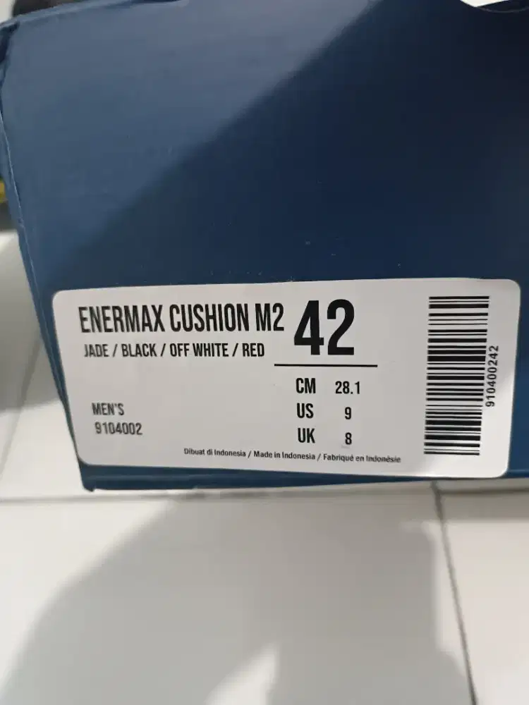 Sepatu Running Mills Enermax Cushion M2 size 42