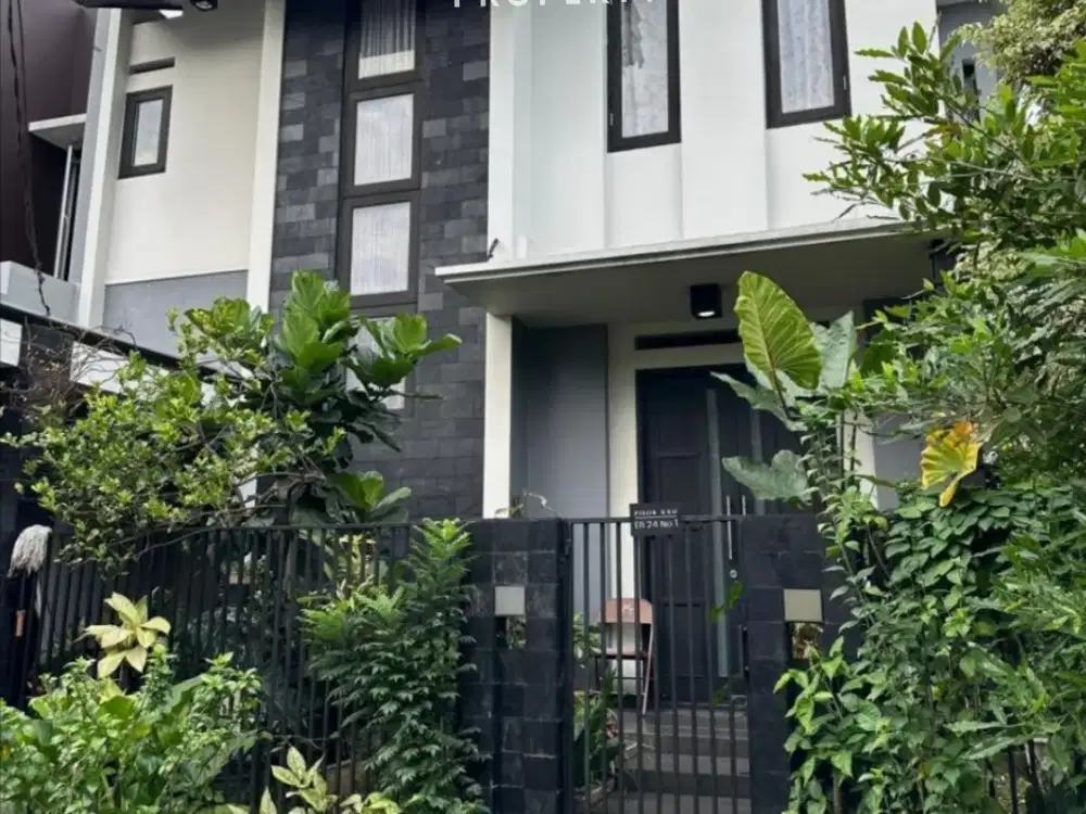 DIJUAL CEPAT PINDAH LUAR KOTA RUMAH 2LT SIAP HUNI RAPIH TERAWAT DI PD RANJI BINTARO
