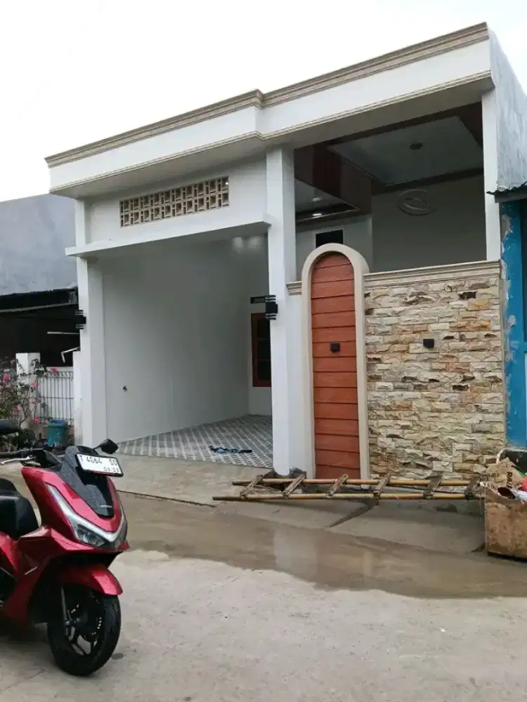 Tukang harian dan Borongan