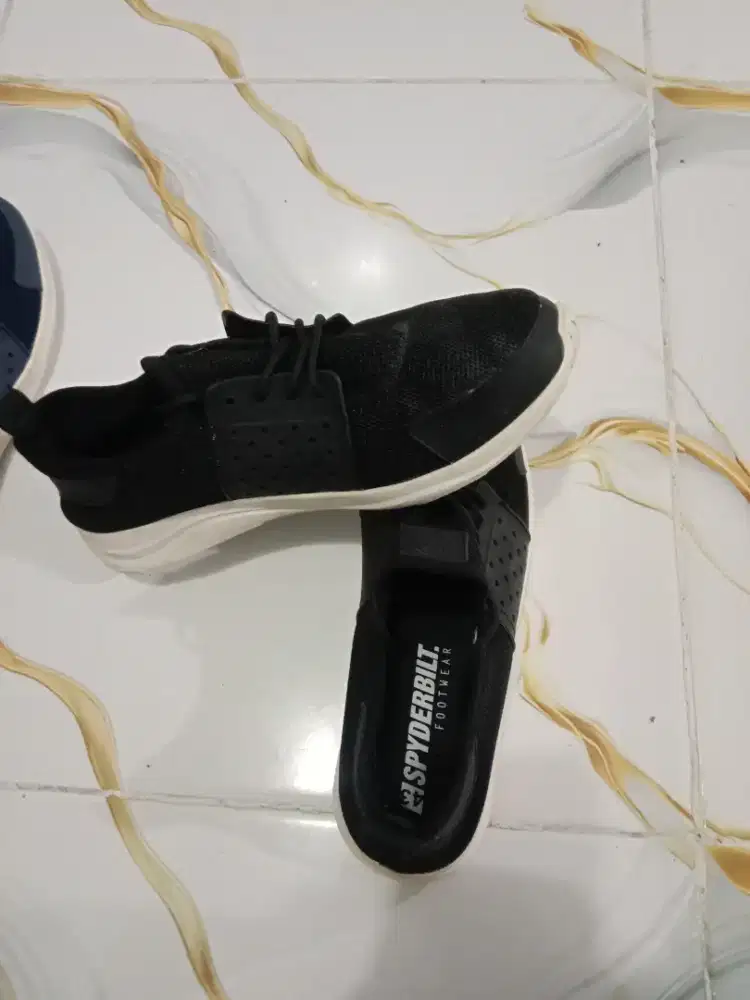 CUCI GUDANG : SEPATU - SPYDERBILT