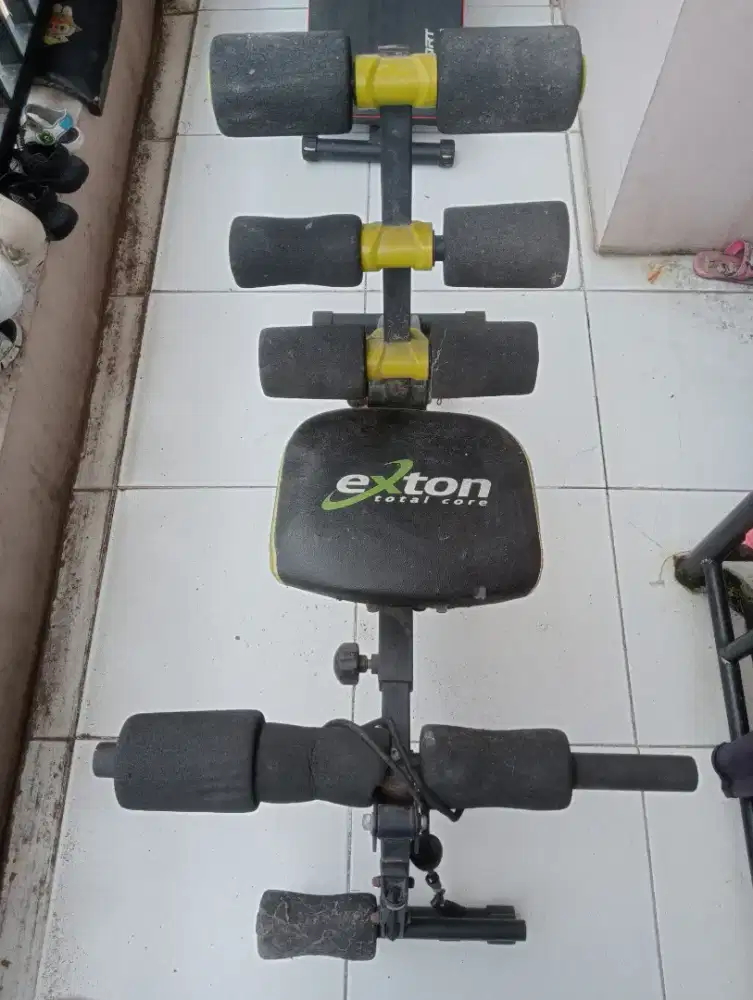 Alat fitnes bekas