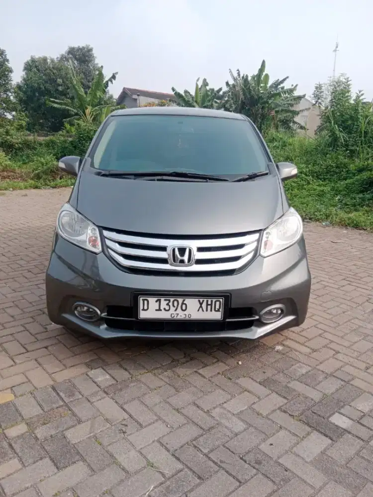 Honda Freed psd 2014