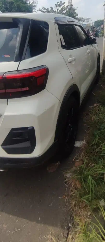 Daihatsu Rocky 2021 Bensin
