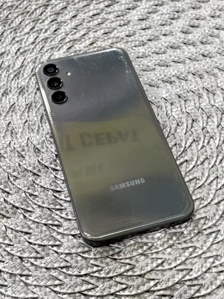 Samsung m15 5g 6/128 gb