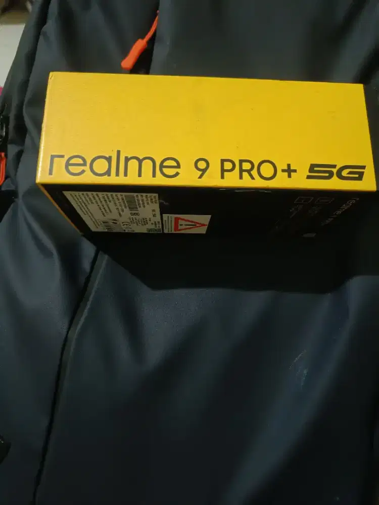 Jual Realme 9 pro plus 5G, 8/256 Biru full set
