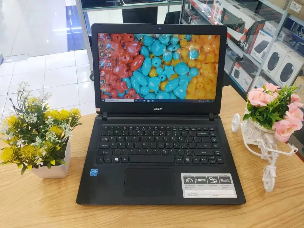 LAPTOP DIJUAL ACER ES1-432 CELERON RAM 4GB HDD 500GB