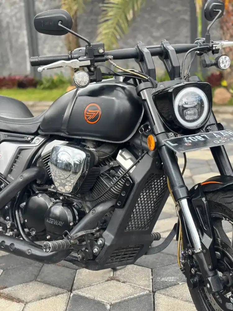 Odo 3rb KM‼️Keeway V250Fi 2022 Matte Black. Nopol L Surabaya.