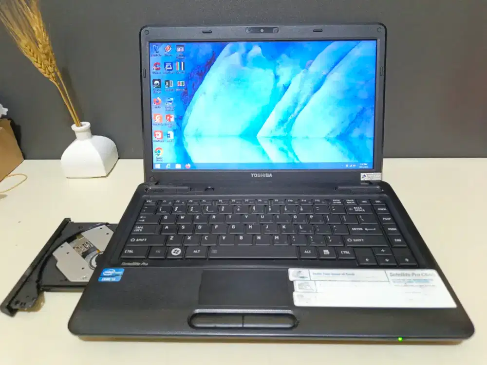 Laptop Toshiba Pro C640 Core I3-2310 Ram 2Gb Hdd 320Gb