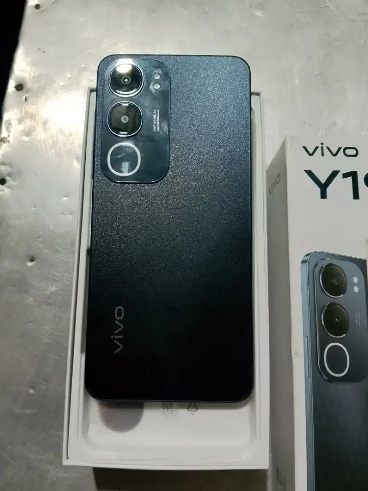 Vivo y19s pro 4/64