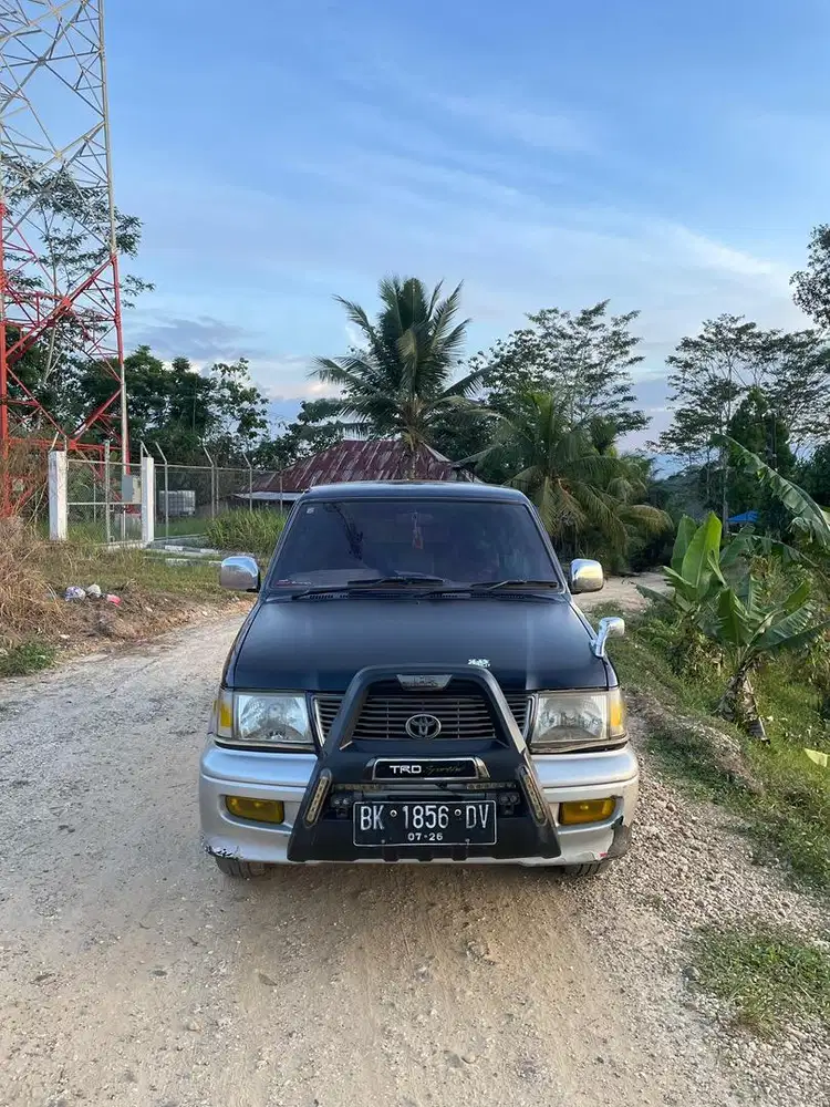 di jual kijang krista bensin