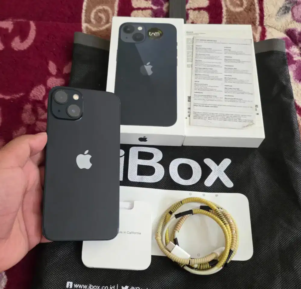 iphone 13 256gb resmi iBox,mulus like new,fulset original,istimewa