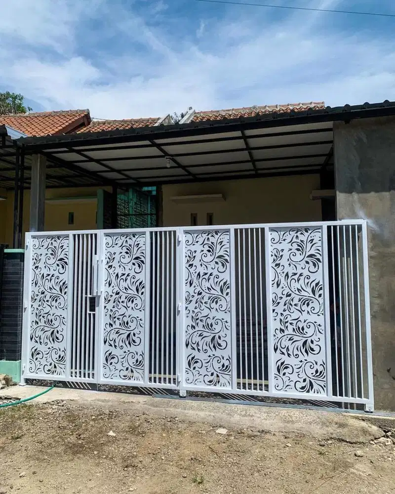 Pintu gerbang cutting plat