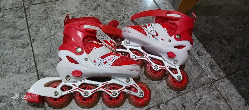 sepatu roda anak anak