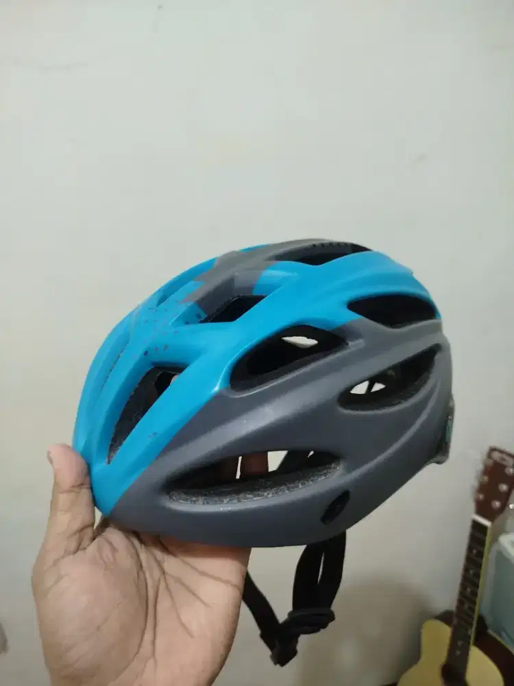 Helm polygon cliff