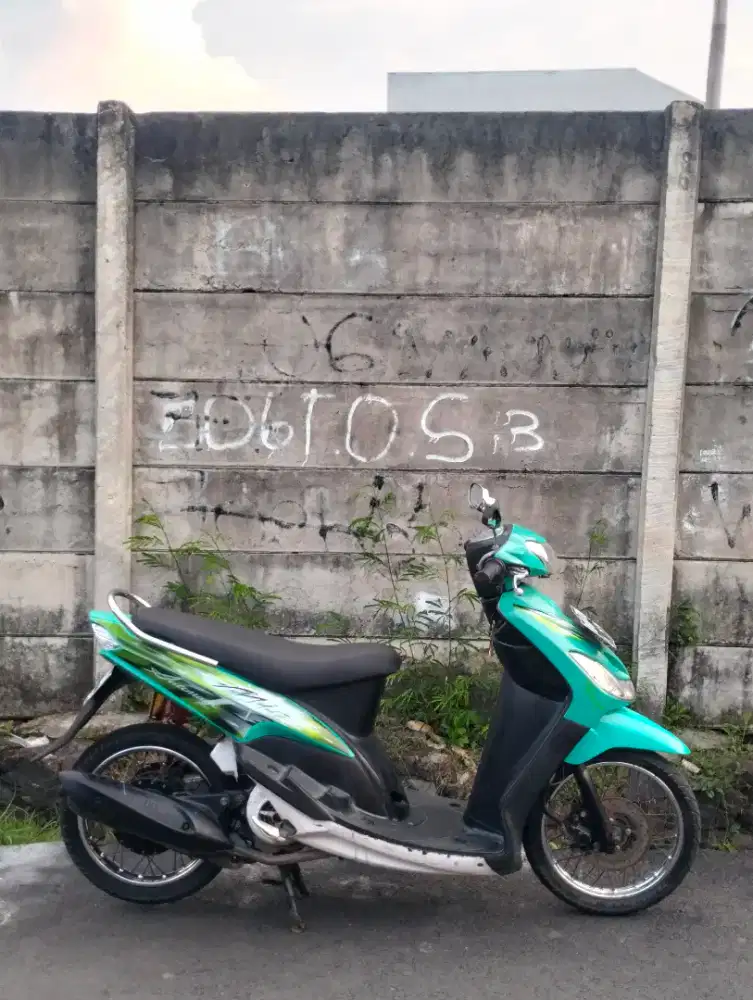YAMAHA MIO SMILE 2009 MOTOR BISA TUKER-TAMBAH GAN