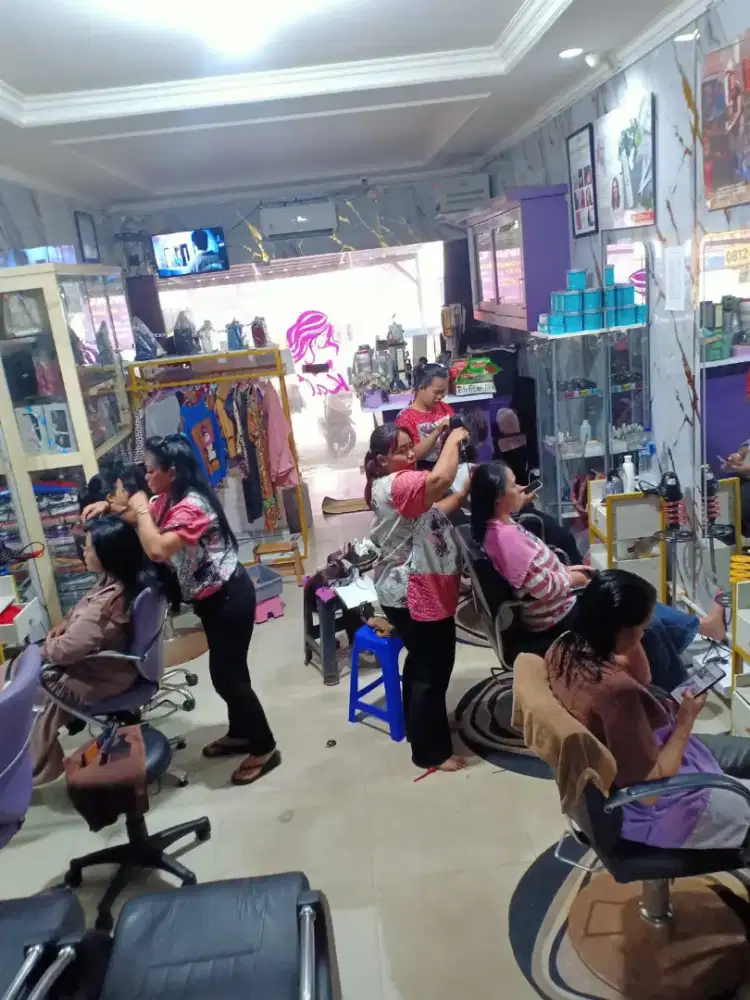 KASIR SALON KHUSUS WANITA