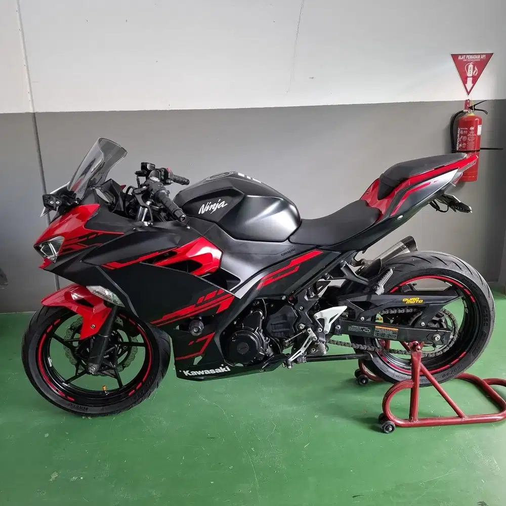 Ninja 250 FI ABS SE (Special Edition) 2018