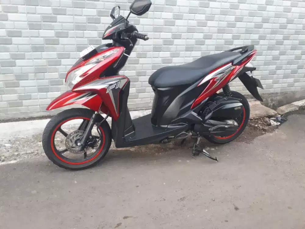 Honda vario 125 kzr th 2014 mls srt lengkap pajak panjang