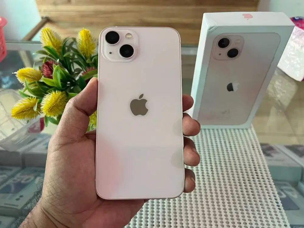 IPHONE 13 256GB JARINGAN AL OPERATOR BH100 SUPER LIKE NEW