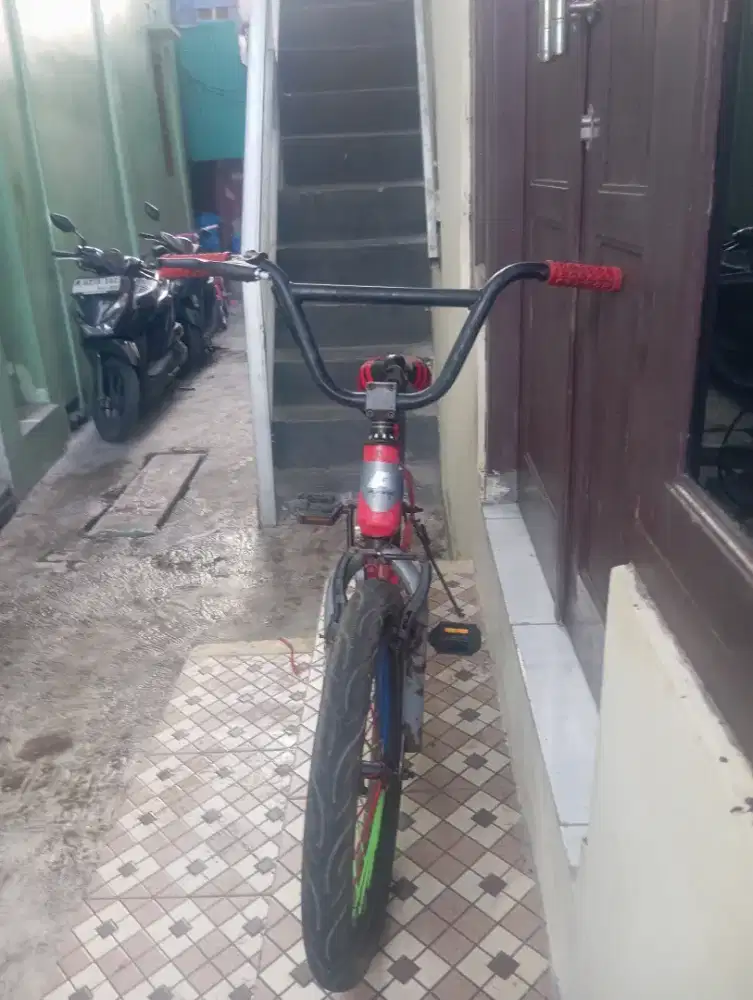 Di jual sepeda lipat
