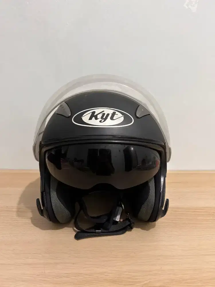 Helm KYT Galaxy Fit R Hitam Doff Ukuran M Double Visor INK NHK GM