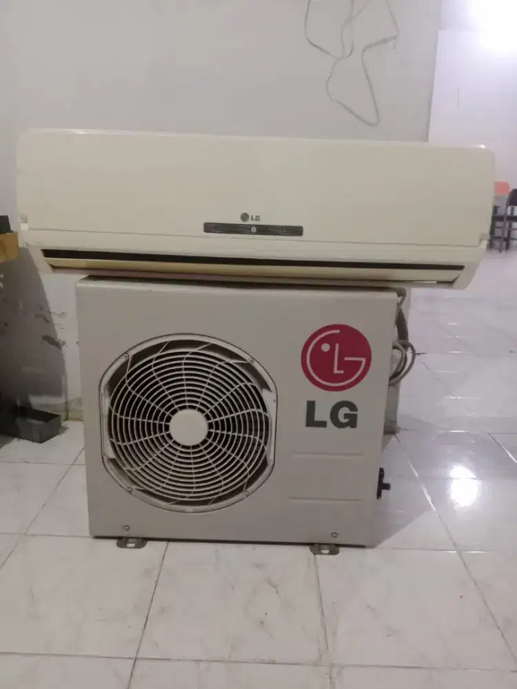 Dijual AC setengah pk merek LG siap pasang dan bergaransi