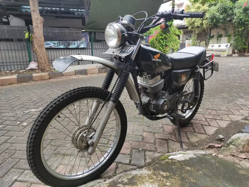 HONDA MEGAPRO baju XL 125