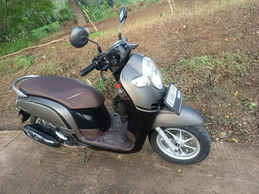 Scoopy tahun 2018 ss lengkap rawatan