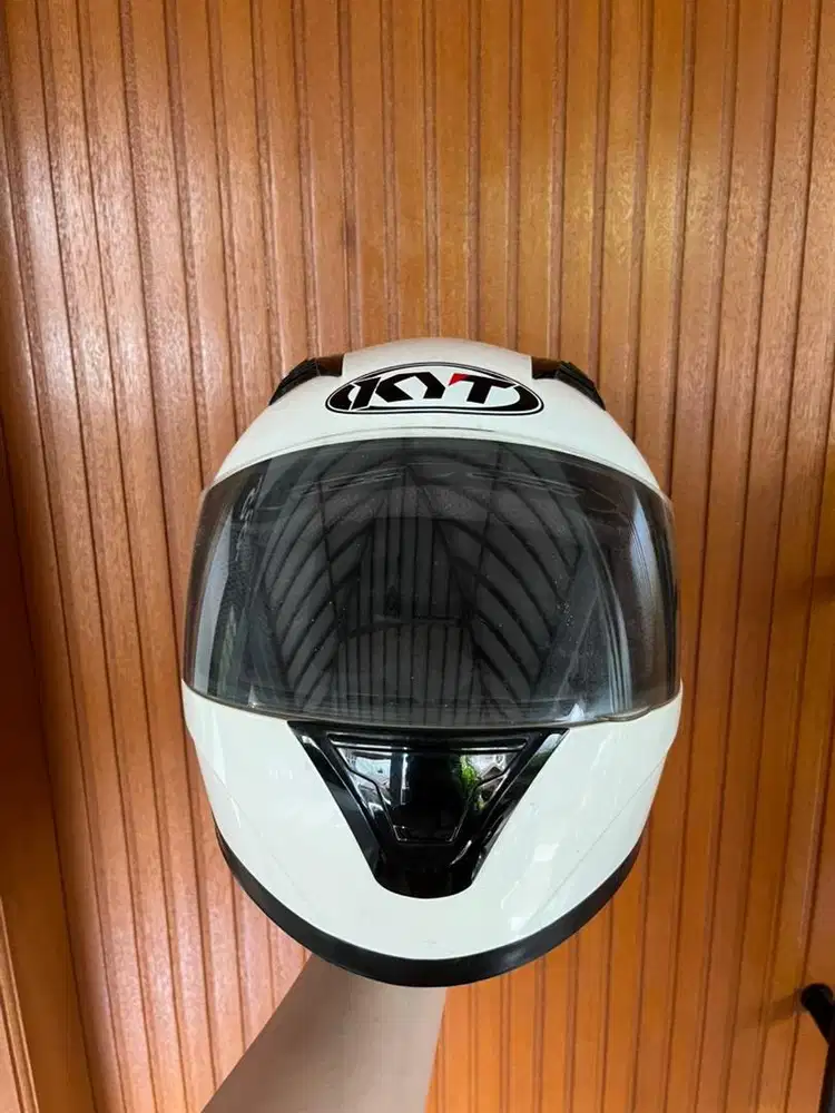 KYT R10 Solid White