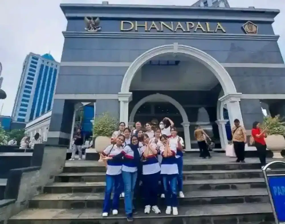 Lowongan kerja wanita PRT baby sitter perawat lansia ke luar negeri