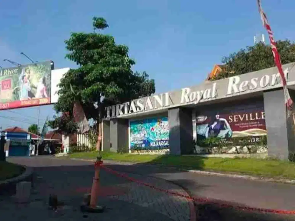 Tanah Langka Tirtasani Royale Resort