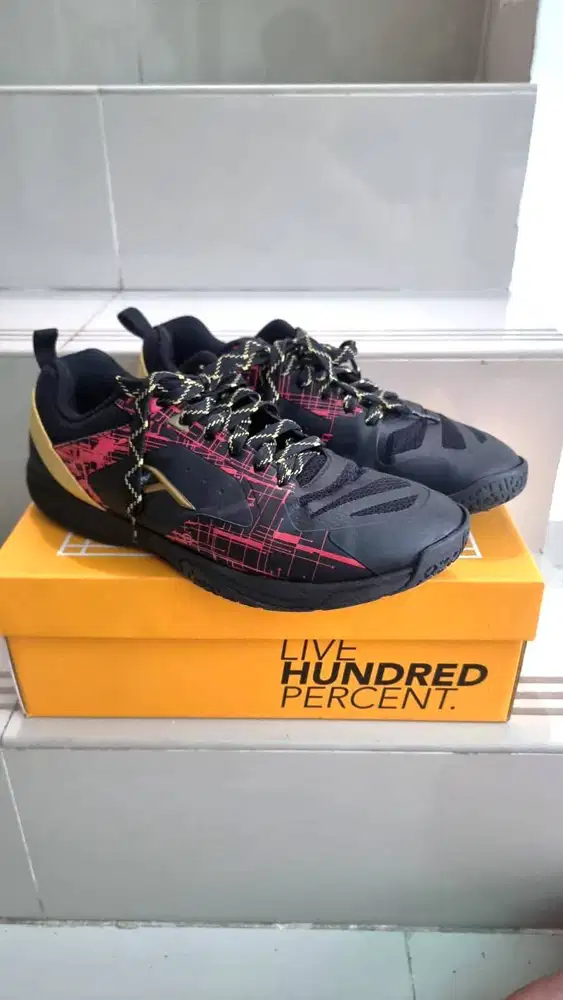 JUAL SEPATU BADMINTO HUNDRED BEAST II