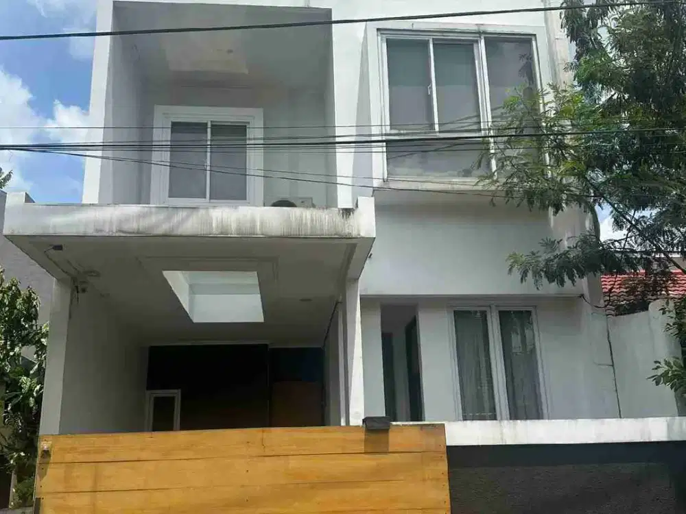 DIJUAL  CEPAT RUMAH RAPI DI BSD
KENCANALOKA