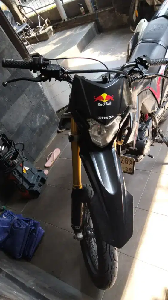 Jual CRF Hitam2019