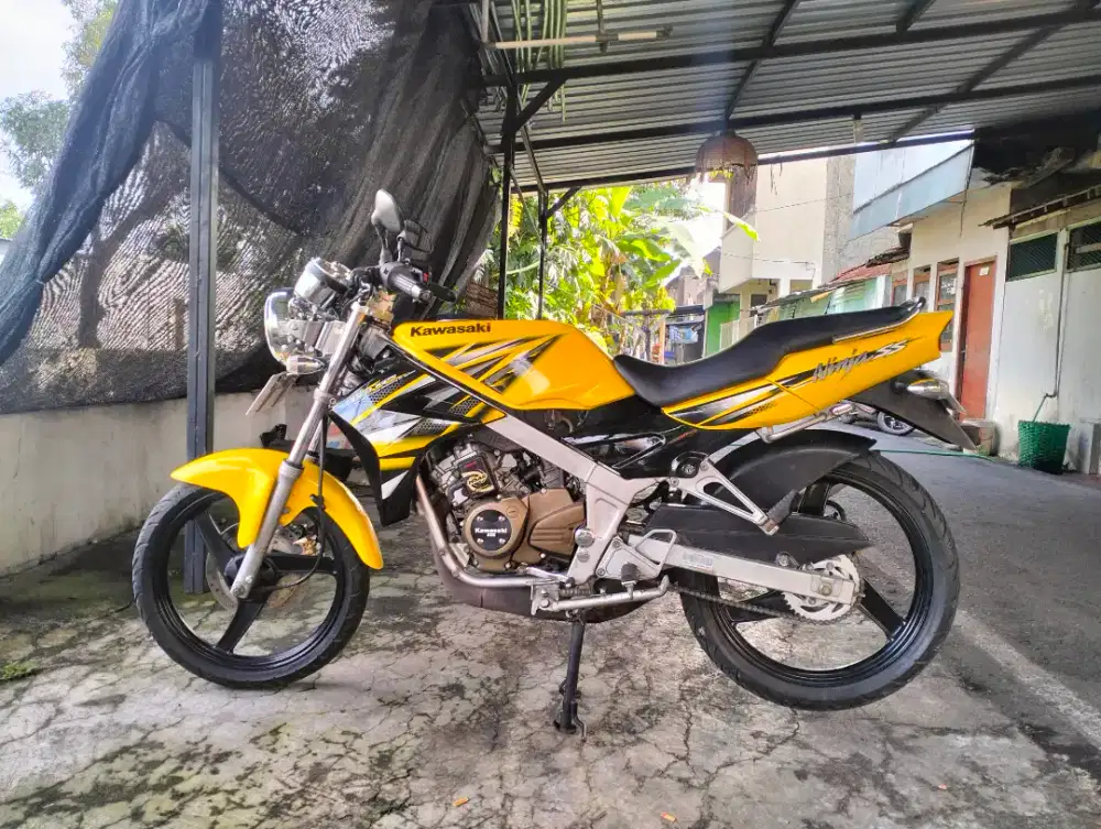 Ninja R tahun 2011 plat DD
