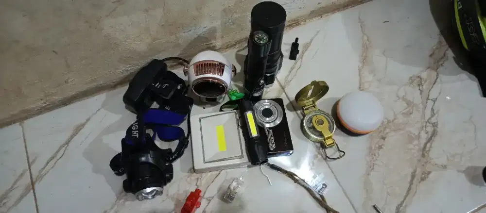 Dijual alat elektronik senter kemping