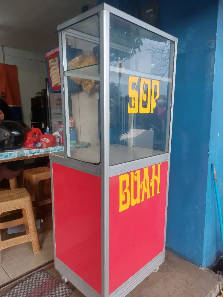 ETALASE BEKAS kaca