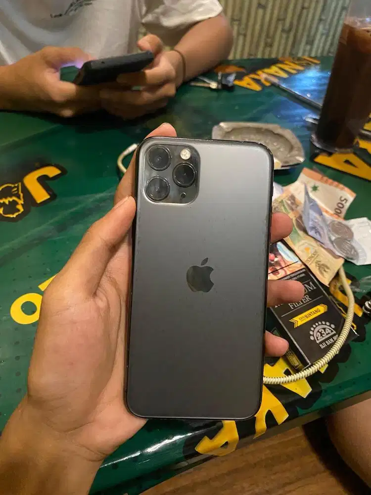 IPHONE 11 PRO 64gb