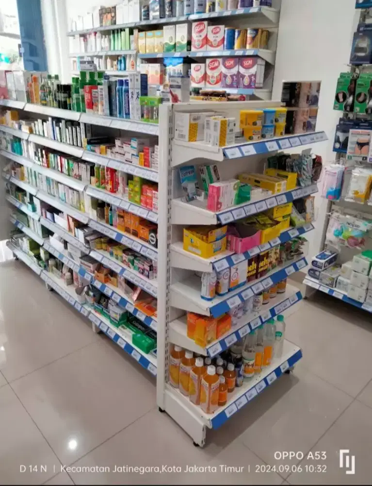 Di butuhkan pegawai wanita jaga toko obat