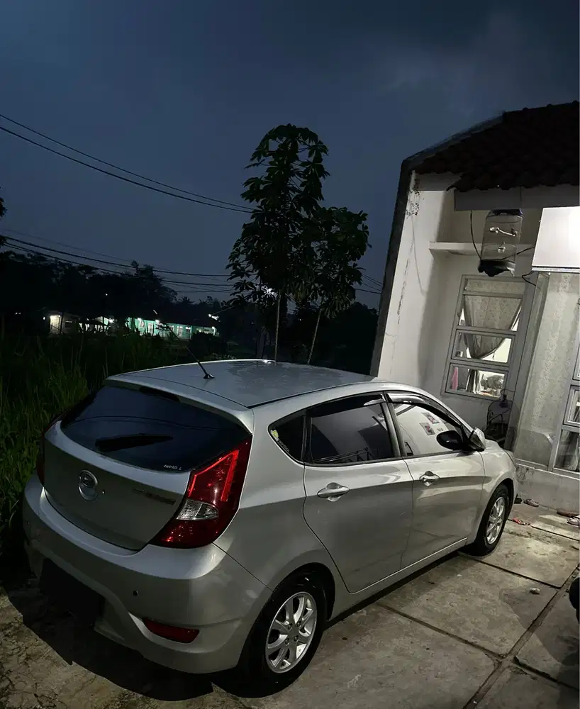 Hyundai Grand Avega 2011 Bensin