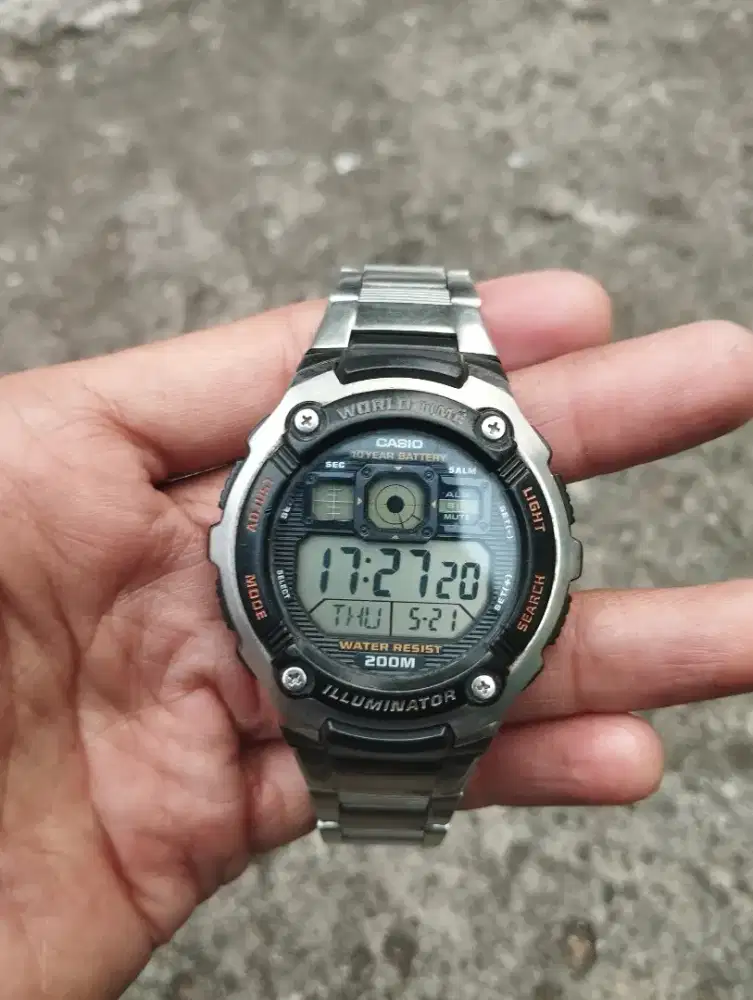 Casio AE2000WD original