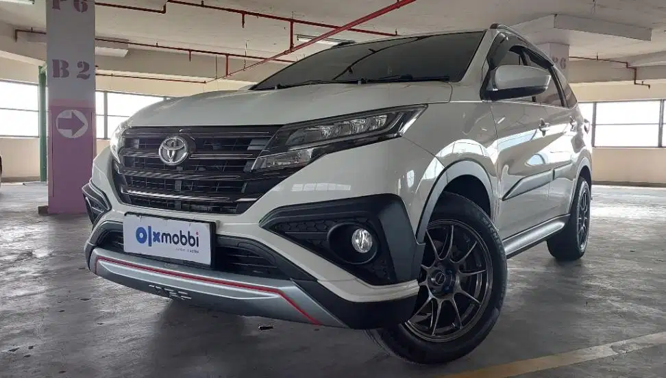 CASH TEMPO!* 0% Bunga Toyota Rush 1.5 TRD Sportivo Bensin-AT