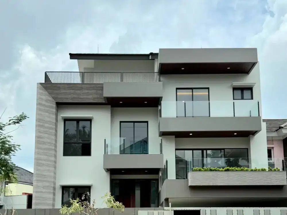 Dijual Rumah Brand New Cluster De Latinos BSD, Tangerang Selatan
