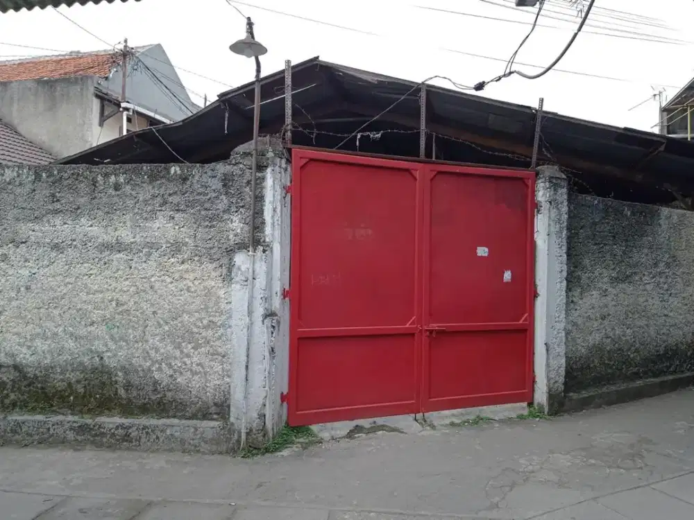 Dijual Gudang / Tempat Workshop Jembatan Opat Kiaracondong – Akses Mobil Box
