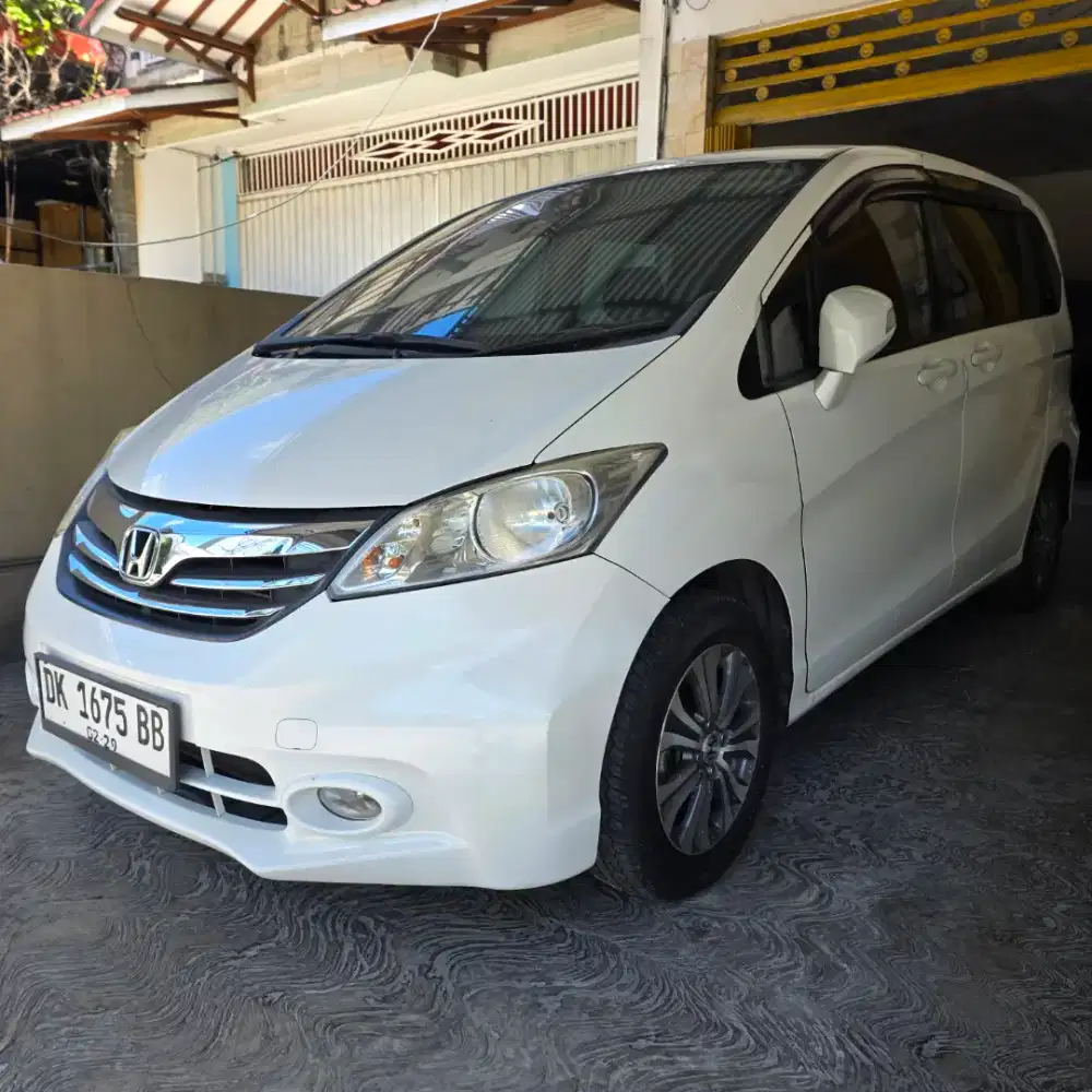 Freed Psd 2014 pmk Automatic asli Bali