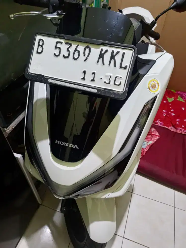 PCX CBS 2025 WHITE PUTIH