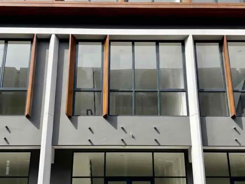 DISEWA CEPAT RUKO BARU SIAP PAKAI 3 LANTAI WEST VILLAGE DI BSD CITY