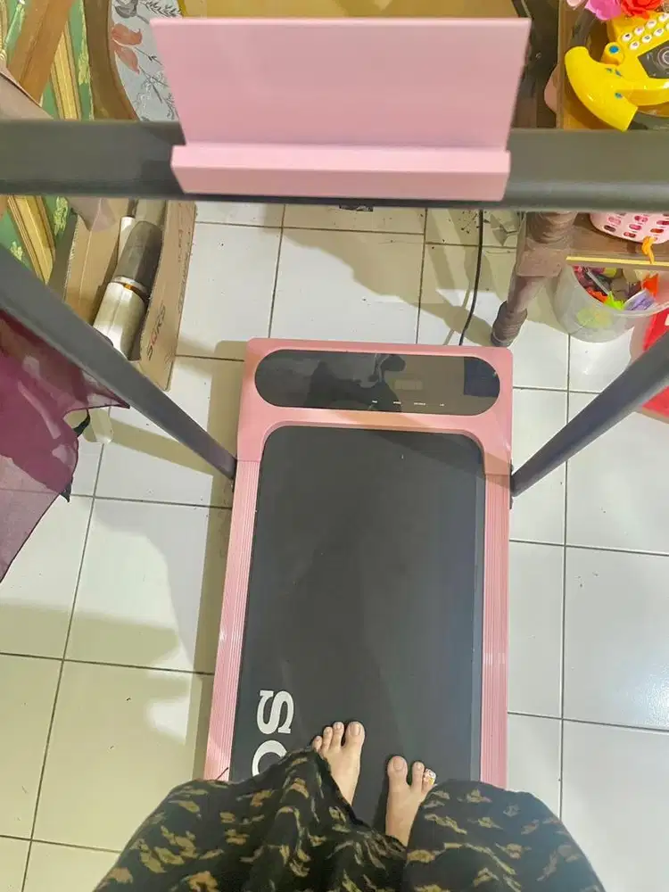 Treadmill Elektrik - Sonix - Seperti baru