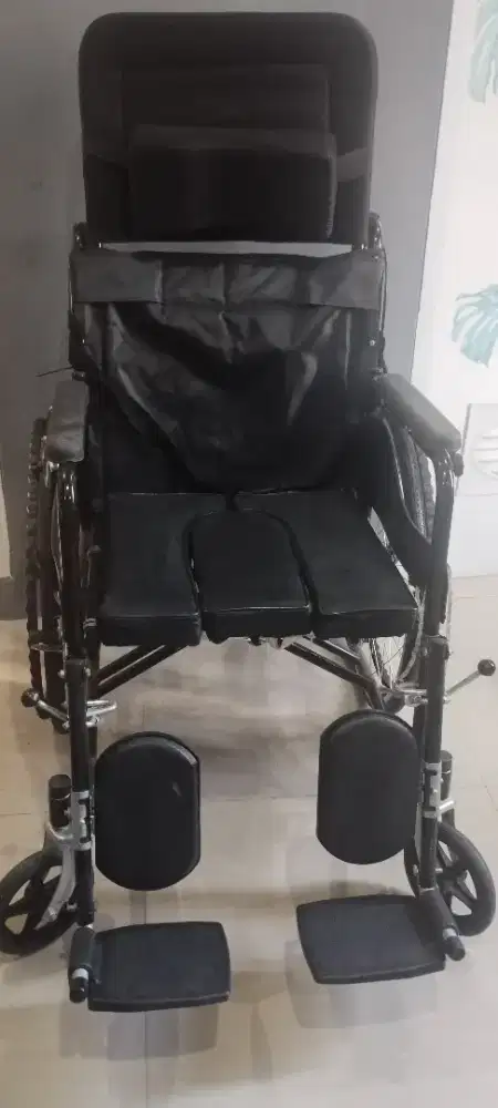 Kursi Roda Portabel