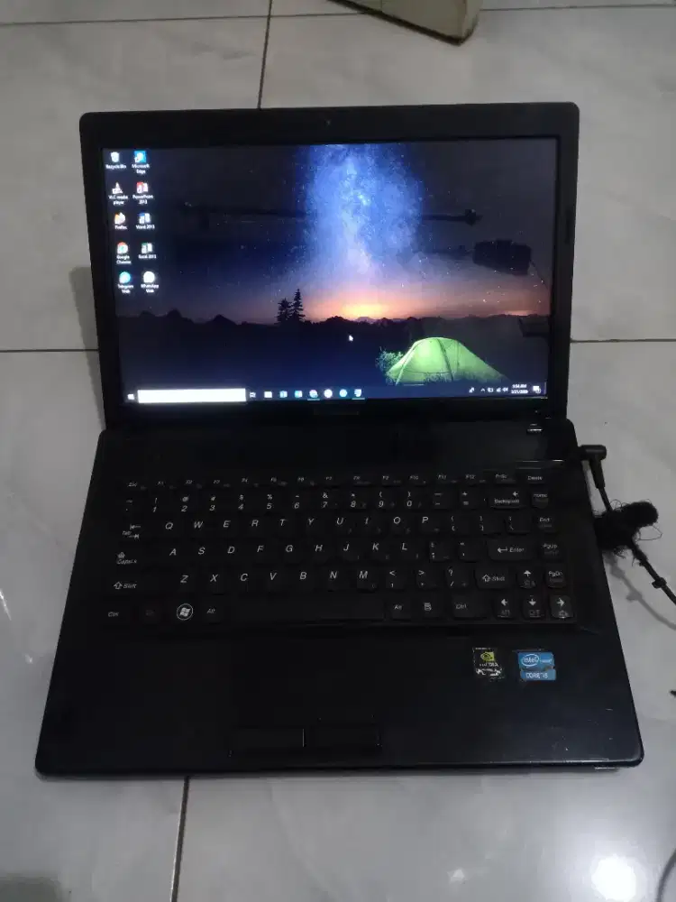 Laptop Lenovo i3 ram 4